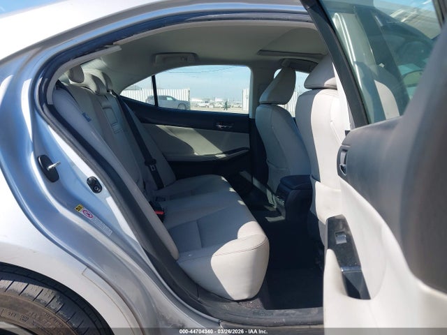 Aukcja sprzedaży 2016 Lexus Is 200t, vin: JTHBA1D26G5023379, numer aukcji: 44704340