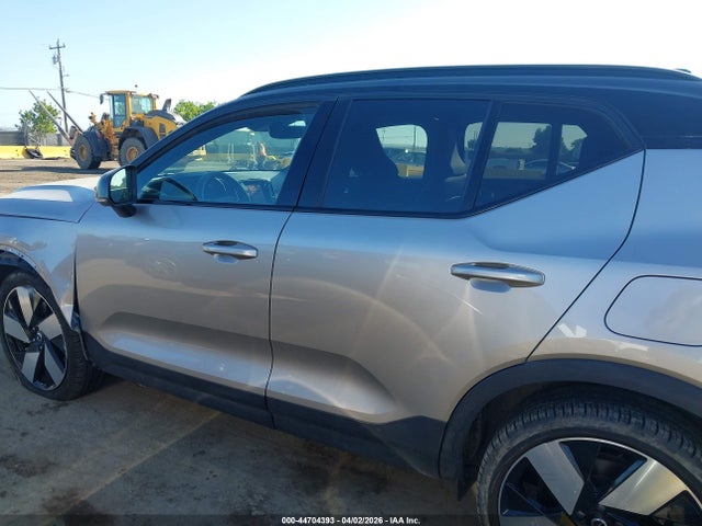 Aukcja sprzedaży 2024 Volvo Xc40 Recharge Pure Electric Twin Plus, vin: YV4ER3XL0R2253430, numer aukcji: 44704393