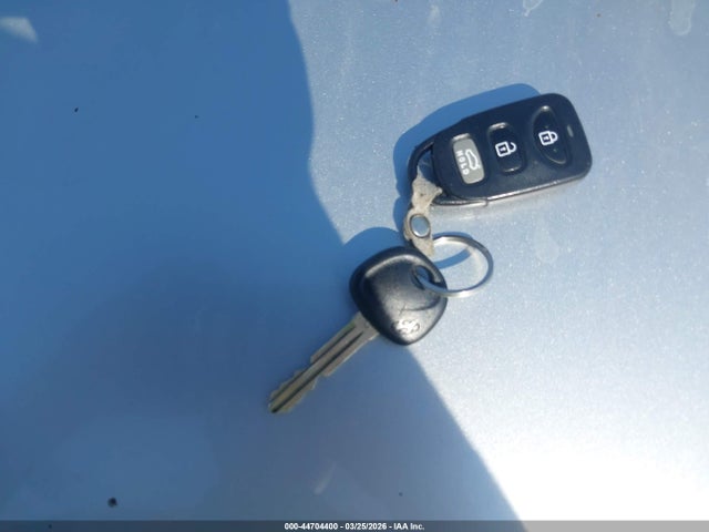2017 Hyundai Elantra Se მანქანა იყიდება აუქციონზე, vin: 5NPD84LF0HH072283, აუქციონის ნომერი: 44704400