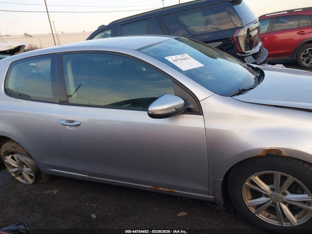 44704402 :رقم المزاد ، WVWBB7AJ0CW252223 vin ، 2012 Volkswagen Golf 2.5l 2-door مزاد بيع