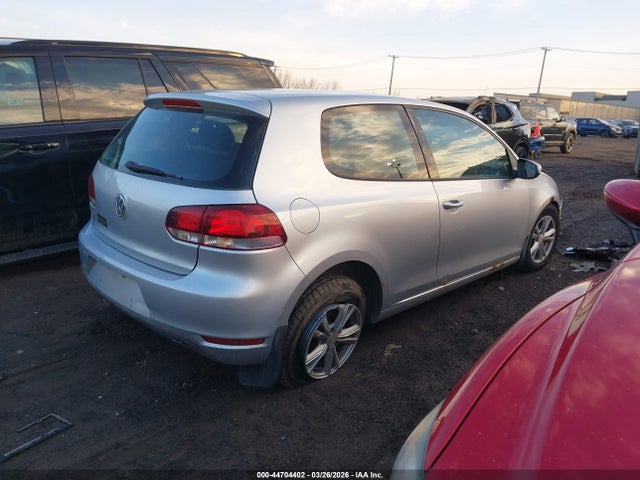44704402 :رقم المزاد ، WVWBB7AJ0CW252223 vin ، 2012 Volkswagen Golf 2.5l 2-door مزاد بيع