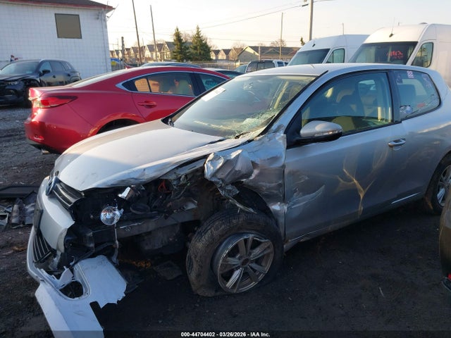 44704402 :رقم المزاد ، WVWBB7AJ0CW252223 vin ، 2012 Volkswagen Golf 2.5l 2-door مزاد بيع