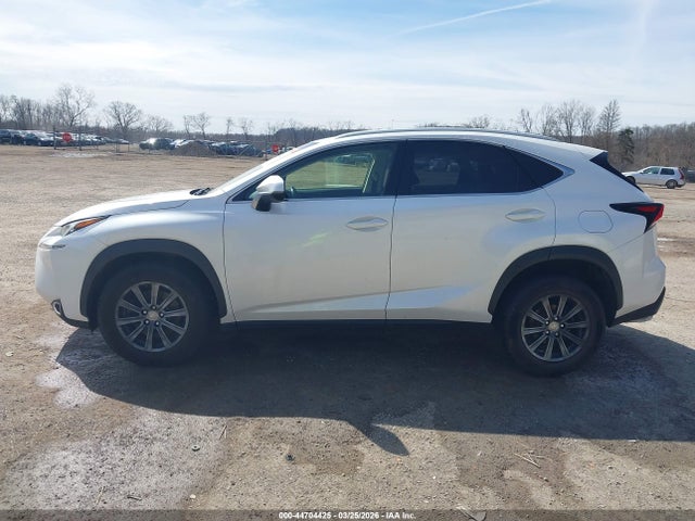 Aukcja sprzedaży 2015 Lexus Nx 200t, vin: JTJBARBZ2F2032397, numer aukcji: 44704425