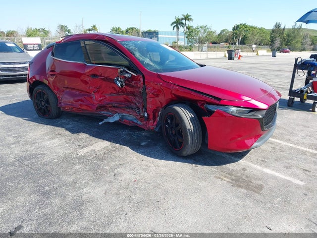 2019 MAZDA MAZDA3 JM1BPBNM6K1135945