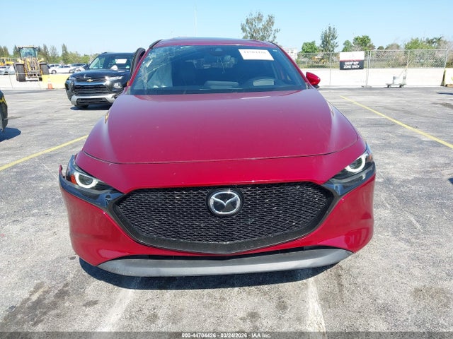 Продаж на аукціоні авто 2019 Mazda Mazda3 Premium Package, vin: JM1BPBNM6K1135945, номер лоту: 44704426