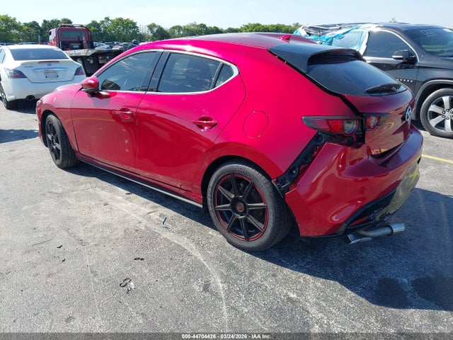 2019 MAZDA MAZDA3 JM1BPBNM6K1135945 Photo 2