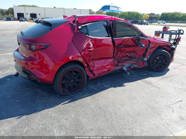 2019 MAZDA MAZDA3 JM1BPBNM6K1135945 Photo 3