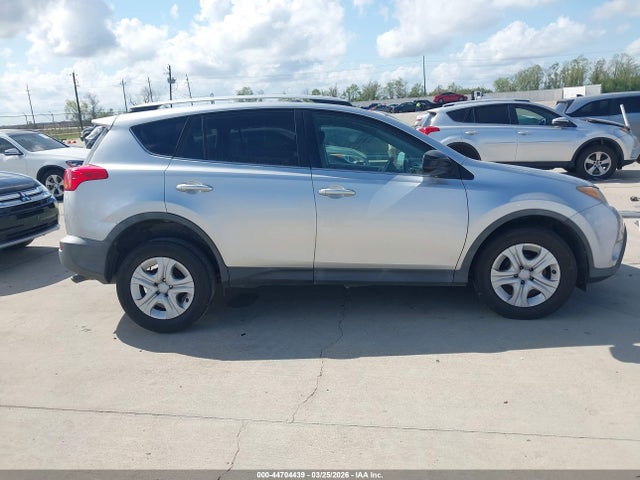 Toyota RAV4 LE 2014 2T3ZFREV6EW081832 Image 13