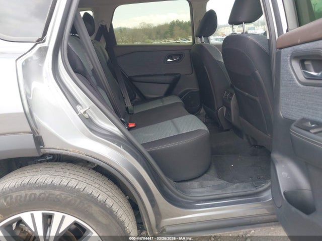 JN8BT3BA5PW425927 Nissan Rogue Sv Fwd
