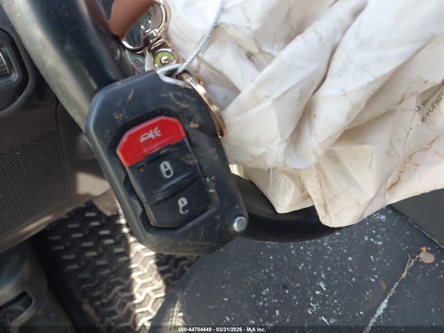 44704449 :رقم المزاد ، 1C4HJXDN1LW226175 vin ، 2020 Jeep Wrangler Unlimited Sport S 4x4 مزاد بيع