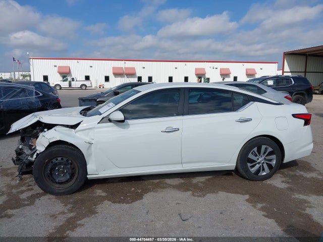 Продаж на аукціоні авто 2022 Nissan Altima S Fwd, vin: 1N4BL4BV6NN334128, номер лоту: 44704457