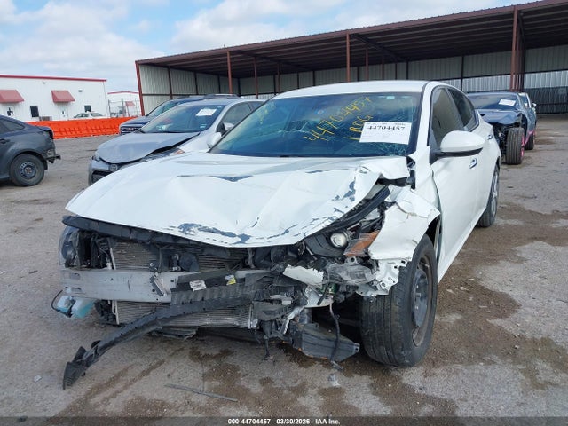 Продаж на аукціоні авто 2022 Nissan Altima S Fwd, vin: 1N4BL4BV6NN334128, номер лоту: 44704457