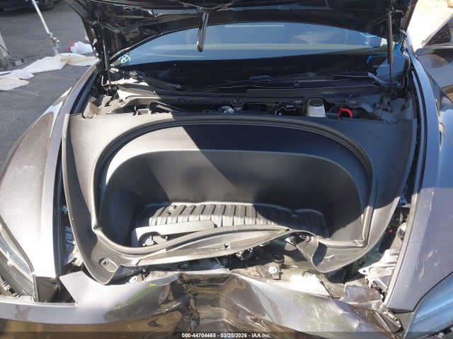 2025 Tesla Model 3 Long Range Rear-wheel Drive/standard Rear-wheel Drive მანქანა იყიდება აუქციონზე, vin: 5YJ3E1EA8SF967949, აუქციონის ნომერი: 44704465