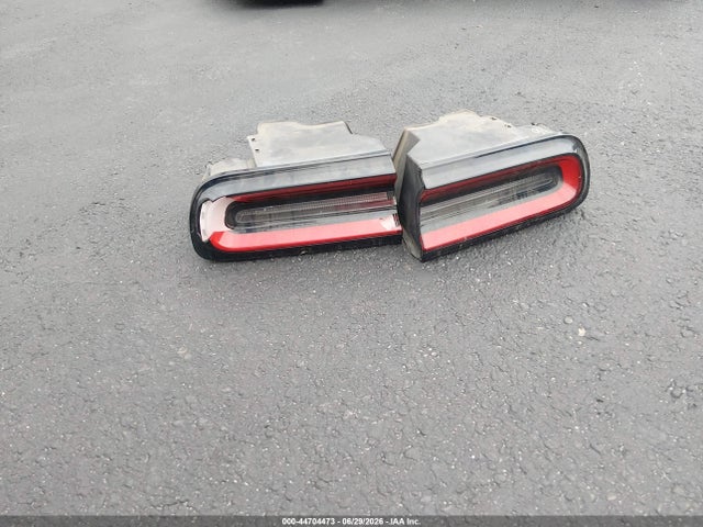 Продаж на аукціоні авто 2015 Dodge Challenger Sxt, vin: 2C3CDZAG5FH723921, номер лоту: 44704473