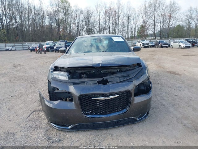 44704479 :رقم المزاد ، 2C3CCABG5GH141421 vin ، 2016 Chrysler 300 300s مزاد بيع