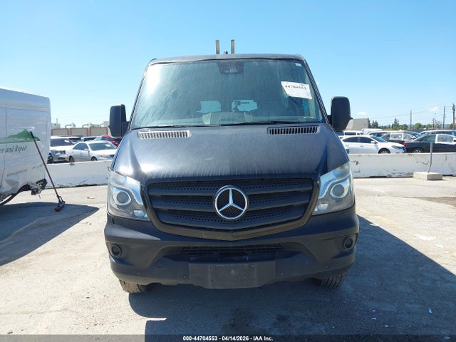 44704553 :رقم المزاد ، WDZPE7DD3GP199388 vin ، 2016 Mercedes-benz Sprinter 2500 Normal Roof مزاد بيع