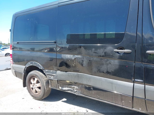 44704553 :رقم المزاد ، WDZPE7DD3GP199388 vin ، 2016 Mercedes-benz Sprinter 2500 Normal Roof مزاد بيع