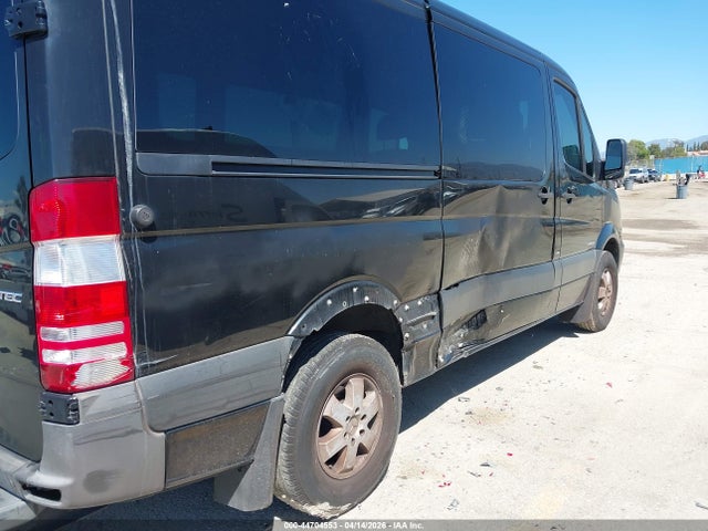 44704553 :رقم المزاد ، WDZPE7DD3GP199388 vin ، 2016 Mercedes-benz Sprinter 2500 Normal Roof مزاد بيع