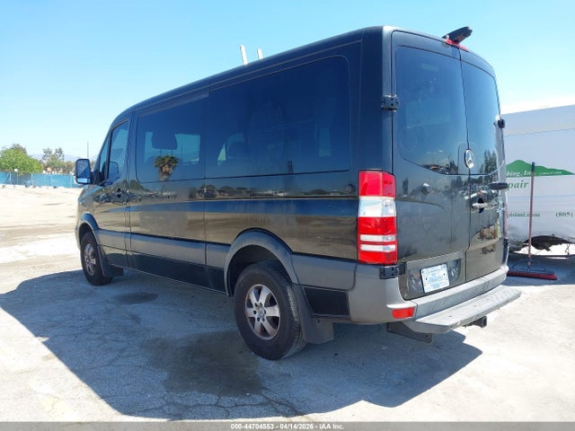 44704553 :رقم المزاد ، WDZPE7DD3GP199388 vin ، 2016 Mercedes-benz Sprinter 2500 Normal Roof مزاد بيع
