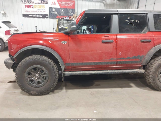 2022 Ford Bronco Wildtrak მანქანა იყიდება აუქციონზე, vin: 1FMEE5DP9NLB68376, აუქციონის ნომერი: 44704555