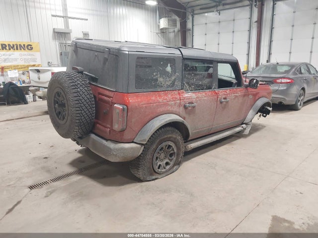 2022 Ford Bronco Wildtrak მანქანა იყიდება აუქციონზე, vin: 1FMEE5DP9NLB68376, აუქციონის ნომერი: 44704555