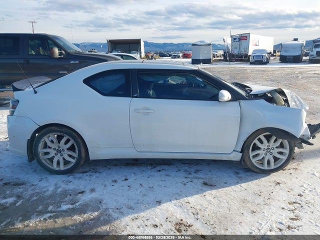 Scion TC 2014 JTKJF5C75E3077289 Image 13