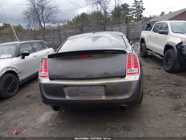 2014 Chrysler 300c მანქანა იყიდება აუქციონზე, vin: 2C3CCAET4EH117813, აუქციონის ნომერი: 44704564