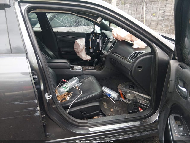 2014 CHRYSLER 300C 2C3CCAET4EH117813 Photo 4