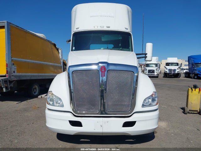 1XKYD49X2KJ219560 Kenworth T680