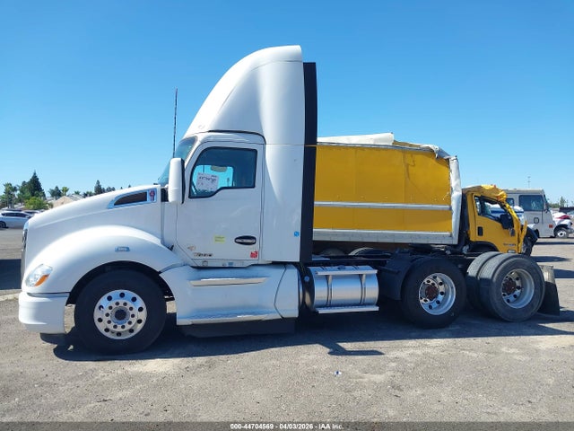 1XKYD49X2KJ219560 Kenworth T680