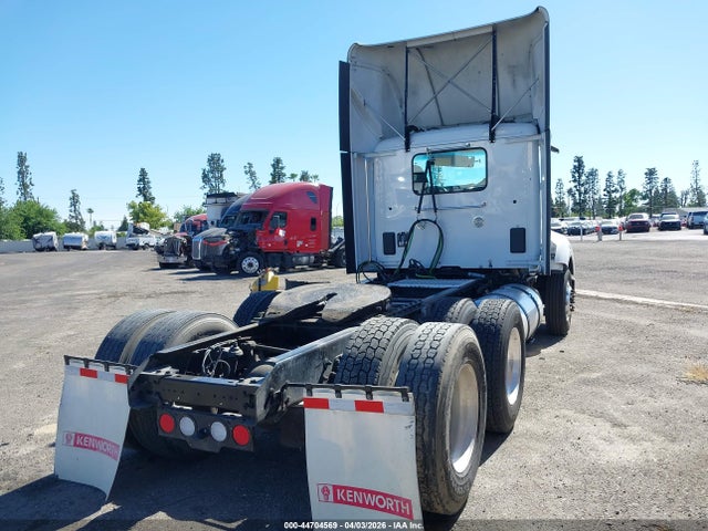 1XKYD49X2KJ219560 Kenworth T680
