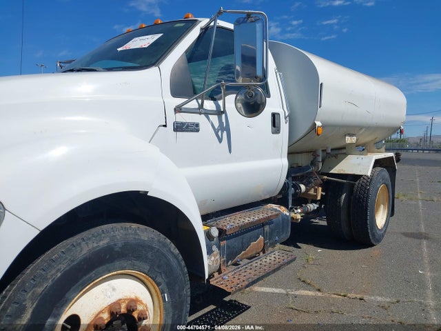 44704571 :رقم المزاد ، 3FRXF75B69V135247 vin ، 2009 Ford F-750 Xl/xlt مزاد بيع
