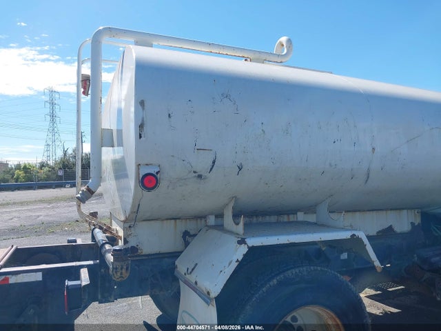 44704571 :رقم المزاد ، 3FRXF75B69V135247 vin ، 2009 Ford F-750 Xl/xlt مزاد بيع