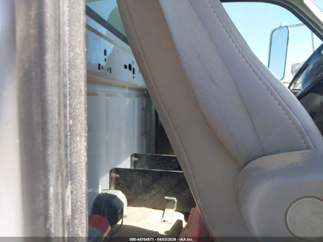 44704571 :رقم المزاد ، 3FRXF75B69V135247 vin ، 2009 Ford F-750 Xl/xlt مزاد بيع