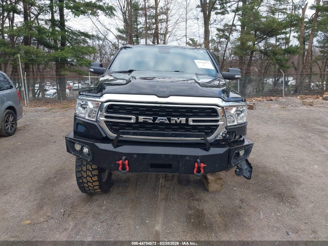 44704572 :رقم المزاد ، 1C6SRFFT0NN230304 vin ، 2022 Ram 1500 Big Horn  4x4 5'7 Box مزاد بيع