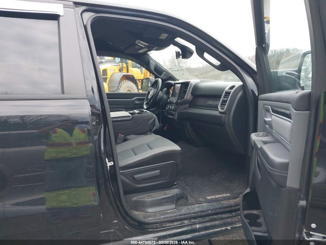 44704572 :رقم المزاد ، 1C6SRFFT0NN230304 vin ، 2022 Ram 1500 Big Horn  4x4 5'7 Box مزاد بيع