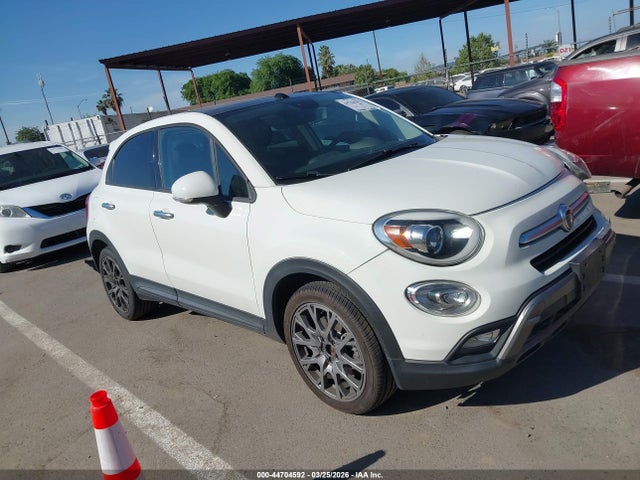 2016 FIAT 500X ZFBCFXET9GP378183 Photo 0