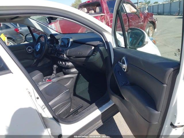 2016 FIAT 500X ZFBCFXET9GP378183 Photo 4