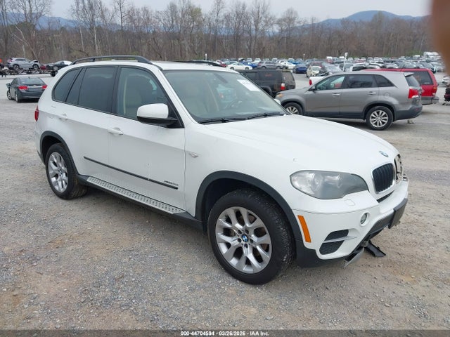 2011 BMW X5 5UXZV4C58BL408625