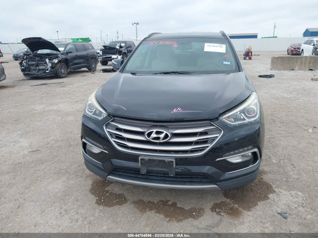 Продаж на аукціоні авто 2018 Hyundai Santa Fe Sport 2.4l, vin: 5NMZUDLB4JH077827, номер лоту: 44704596
