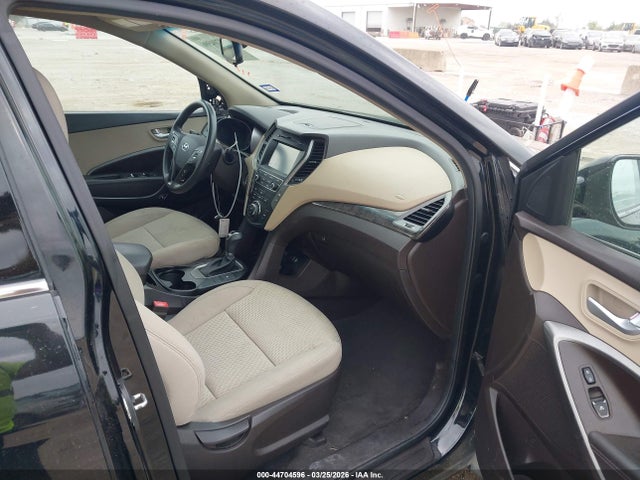 Продаж на аукціоні авто 2018 Hyundai Santa Fe Sport 2.4l, vin: 5NMZUDLB4JH077827, номер лоту: 44704596