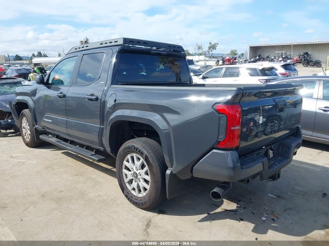 3TMKB5FN2SM045427 Toyota Tacoma Sr5