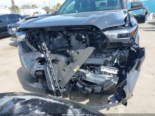 3TMKB5FN2SM045427 Toyota Tacoma Sr5