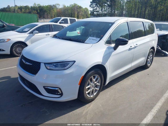 2024 Chrysler Pacifica Touring მანქანა იყიდება აუქციონზე, vin: 2C4RC1FG6RR196487, აუქციონის ნომერი: 44704602