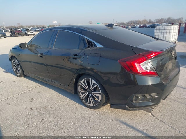 44704622 :رقم المزاد ، 2HGFC1F36JH644416 vin ، 2018 Honda Civic Ex-t مزاد بيع