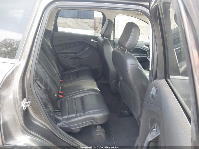 1FMCU0HD0KUA35718 Ford ESCAPE SEL