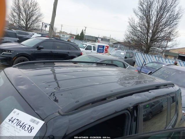 Продажа на аукционе авто 2019 Jeep Renegade Sport Fwd, vin: ZACNJAAB4KPK17800, номер лота: 44704638