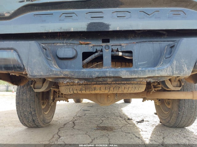 5TFRX5GNXJX108930 Toyota Tacoma Sr