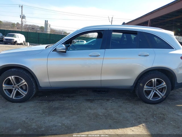 44704651 :رقم المزاد ، WDC0G4KB6KV177217 vin ، 2019 Mercedes-benz Glc 300 4matic مزاد بيع