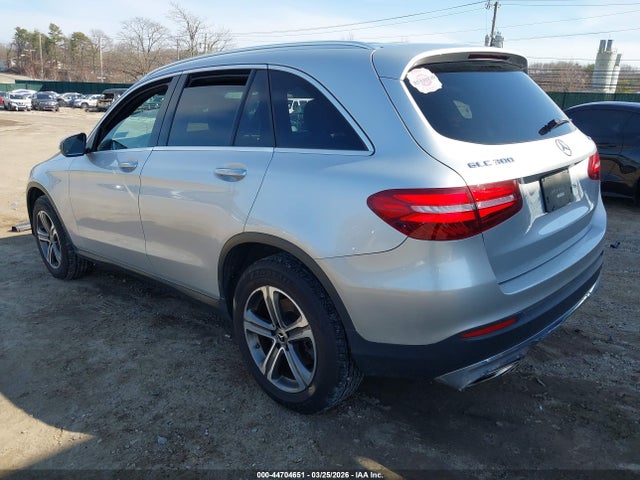 44704651 :رقم المزاد ، WDC0G4KB6KV177217 vin ، 2019 Mercedes-benz Glc 300 4matic مزاد بيع